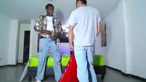 Snapshot of icevermilk chatting on October 2025 12:55:02 PM THOMAS AND DAMIAND online show from October 2025 12:55:02 PM