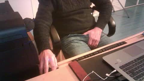 Snapshot of icumalot4you chatting on January 2026 04:33:02 PM icumalot4you online show from January 2026 04:33:02 PM