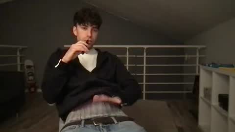 Snapshot of icyninesix chatting on February 2025 12:47:02 AM icyninesix online show from February 2025 12:47:02 AM