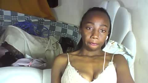 Snapshot of ideal_01 chatting on June 2026 12:24:01 AM ideal_01 online show from June 2026 12:24:01 AM