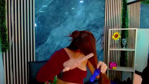 iisalombardi online show from January 2026 03:32:01 AM