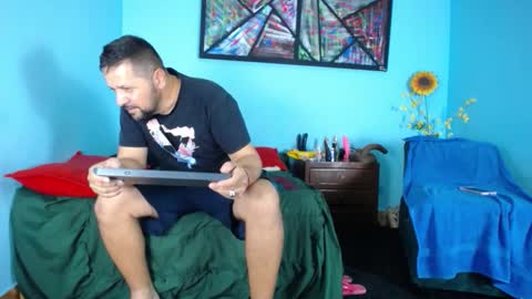  Livana  online show from November 2025 04:38:02 PM