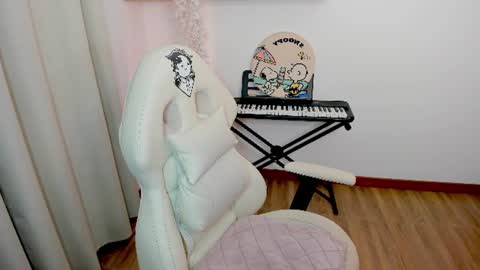 Snapshot of iki_mei chatting on June 2026 11:04:02 PM Maria online show from June 2026 11:04:02 PM