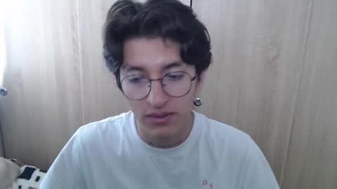 ikyan_nc online show from December 2025 02:03:01 PM