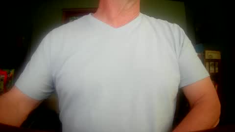 Snapshot of il_undercover chatting on May 2026 11:09:02 AM il_undercover online show from May 2026 11:09:02 AM