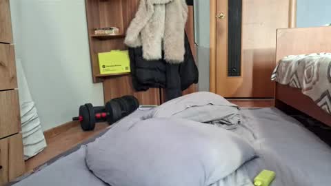 ShyLuna online show from March 2026 05:24:01 AM