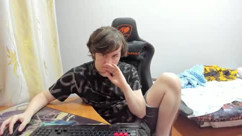 iliaskris online show from September 2025 12:14:01 AM