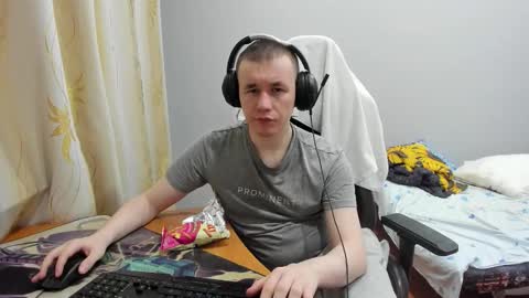 iliaskris online show from October 2025 03:07:02 PM