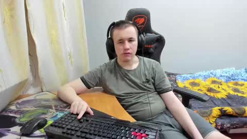 iliaskris online show from October 2025 10:20:02 PM