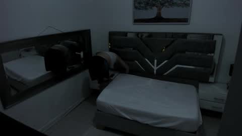 ILY   online show from November 2025 11:45:01 AM