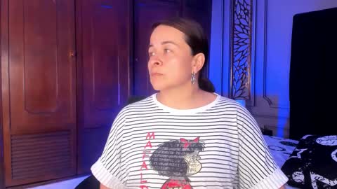 Snapshot of iliy_pervertedx chatting on March 2026 11:59:01 AM LILY online show from March 2026 11:59:01 AM