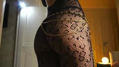 illona_harriss online show from April 2026 04:41:01 PM