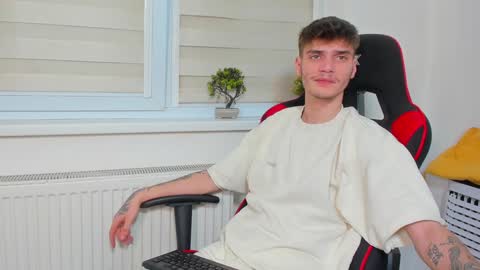 D-Illusion online show from December 2024 08:15:01 PM