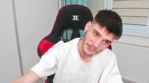 D-Illusion online show from March 2025 06:32:01 PM