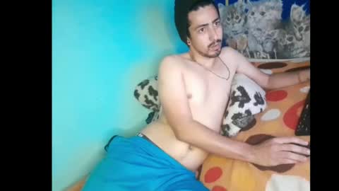 Snapshot of iloveman24 chatting on January 2025 02:14:01 AM AARON online show from January 2025 02:14:01 AM