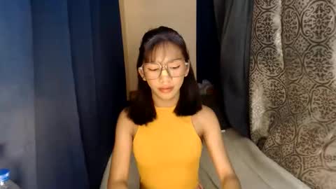 Snapshot of iloveyou28xx chatting on May 2026 12:11:02 PM CALL ME JEN YOUR SWEET GIRL 3 online show from May 2026 12:11:02 PM