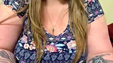 IM4KOUCR4ZY online show from April 2026 04:01:01 AM