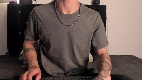 Snapshot of im__thomas chatting on September 2025 05:22:01 AM IM  THOMAS online show from September 2025 05:22:01 AM