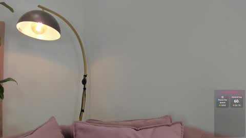 Aleja  online show from December 2025 01:22:02 AM