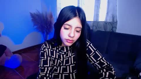 Alyn online show from November 2025 04:52:01 PM