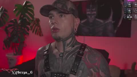 Snapshot of im_bryan chatting on July 2026 01:56:01 AM Bryan online show from July 2026 01:56:01 AM
