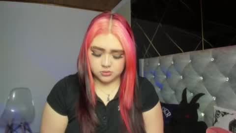 im_bunny__ online show from October 2025 11:47:02 AM