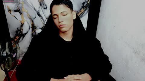 im_david01 online show from February 2026 12:34:02 PM