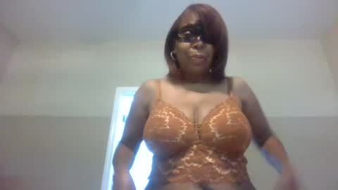 weet exy Cougar online show from May 2026 12:34:01 PM