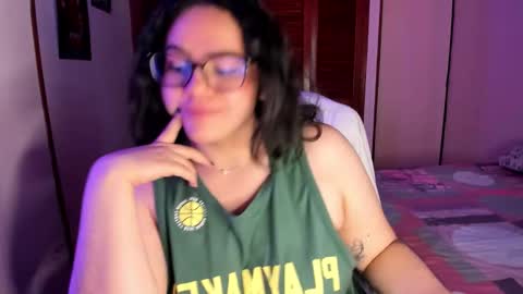 mei mei uwu online show from November 2025 02:50:01 PM