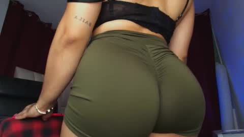 Mishell Martinez    INSTAGRAM im mishellbigass online show from December 2025 11:06:02 AM