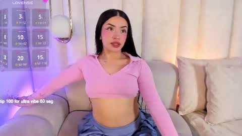 Snapshot of im_miadoll chatting on June 2026 12:35:01 PM im_miadoll online show from June 2026 12:35:01 PM