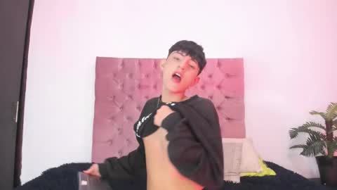 Arley online show from January 2026 04:06:02 AM