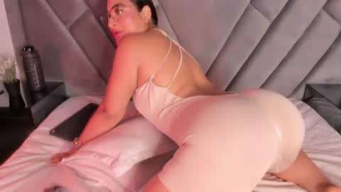 natalie online show from June 2026 10:29:01 AM