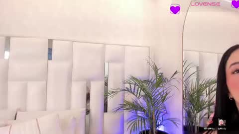 Snapshot of im_nika_ chatting on June 2026 03:27:01 PM Nika online show from June 2026 03:27:01 PM