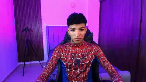 Snapshot of im_usuga chatting on April 2026 05:14:01 AM im_usuga online show from April 2026 05:14:01 AM