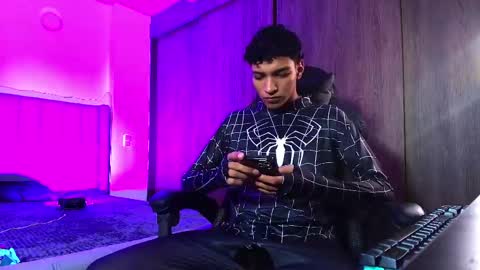 Snapshot of im_usuga chatting on May 2026 04:09:02 AM im_usuga online show from May 2026 04:09:02 AM