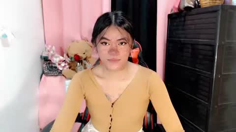 im_yourfairyannaxx online show from November 2025 06:09:02 PM