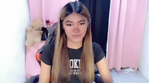 Snapshot of im_yourfairyannaxx chatting on April 2026 10:22:01 PM im_yourfairyannaxx online show from April 2026 10:22:01 PM