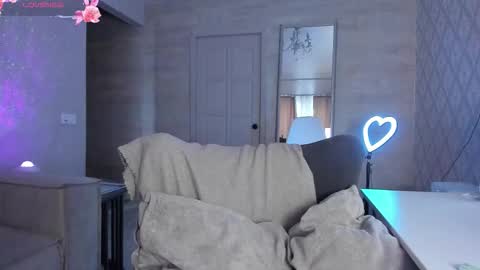 imbaeva online show from November 2025 04:23:01 AM