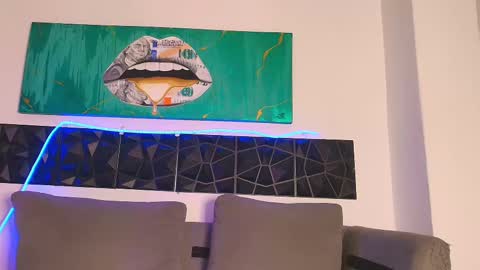 imconor online show from February 2025 03:04:01 AM