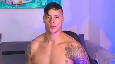 imconor online show from October 2025 10:39:01 PM