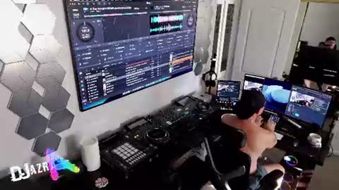 DJ Azra online show from June 2026 12:15:01 AM