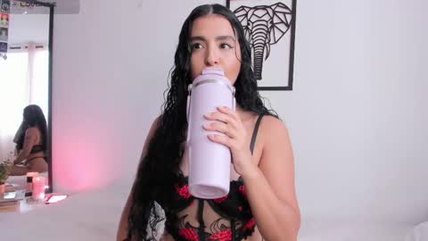 Snapshot of imemilybae chatting on February 2026 08:16:02 PM Emily But you can tell me Emi online show from February 2026 08:16:02 PM