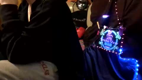 JJ online show from February 2025 05:05:02 AM