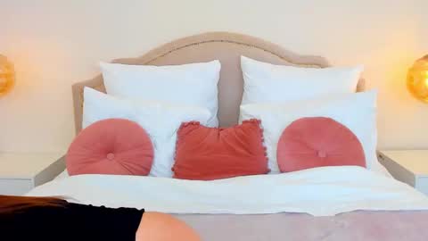 Imma online show from September 2025 12:32:02 PM