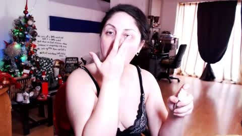 Empress online show from January 2025 01:42:01 PM