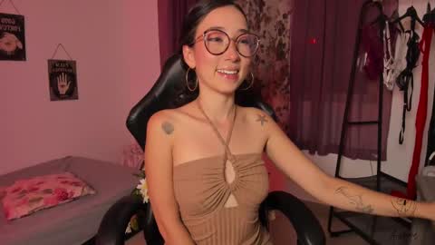 Aurora online show from February 2025 12:48:02 AM