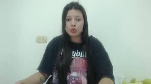 Snapshot of imsweetlips chatting on October 2025 09:26:02 PM imsweetlips online show from October 2025 09:26:02 PM