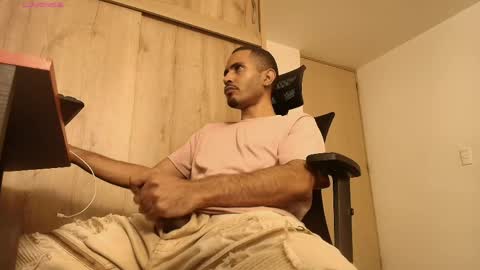 Snapshot of imyourg0d chatting on May 2026 05:59:02 AM Daniel thumb up me please its important Im new INDEPENDENT MODEL online show from May 2026 05:59:02 AM