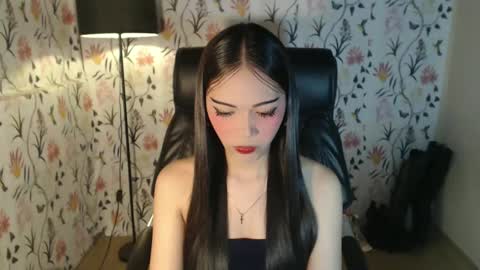 Aki online show from February 2025 01:27:01 PM